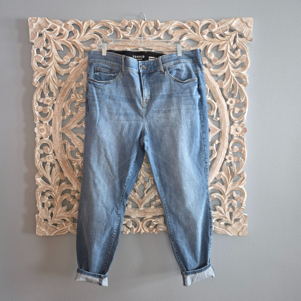 Torrid Bombshell Skinny Jeans Size 22R